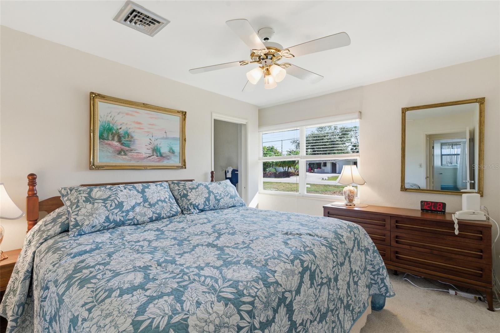 Image 21 of 48 For 2050 Oyster Creek Drive