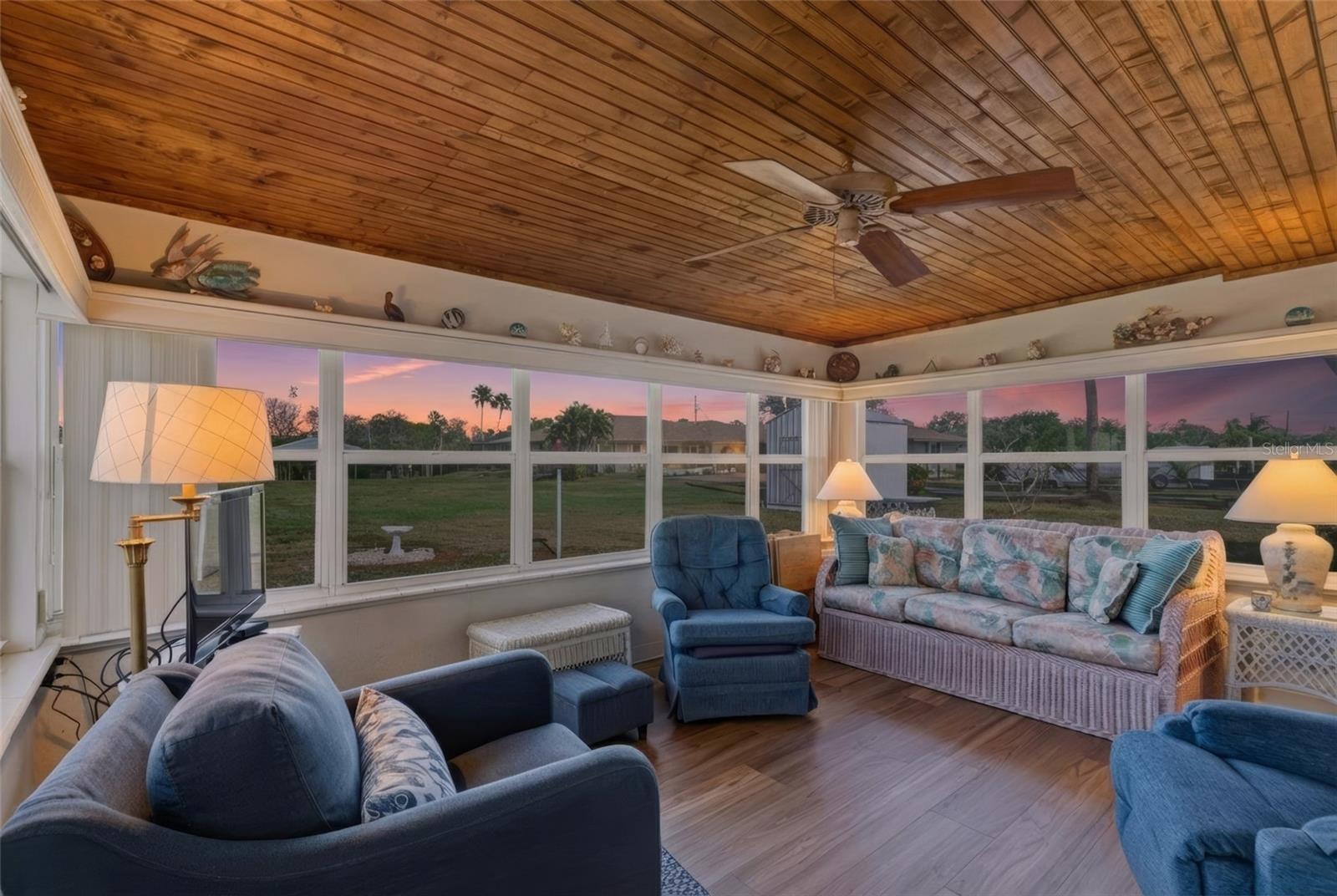 Image 32 of 48 For 2050 Oyster Creek Drive