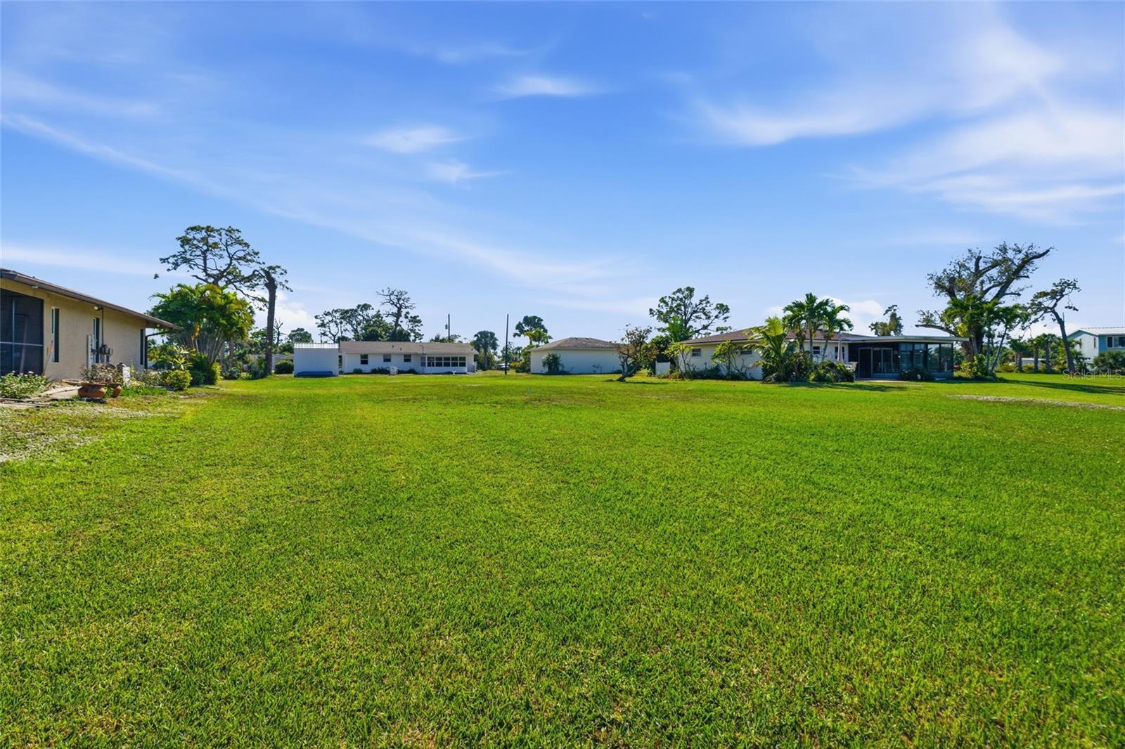 Image 36 of 48 For 2050 Oyster Creek Drive