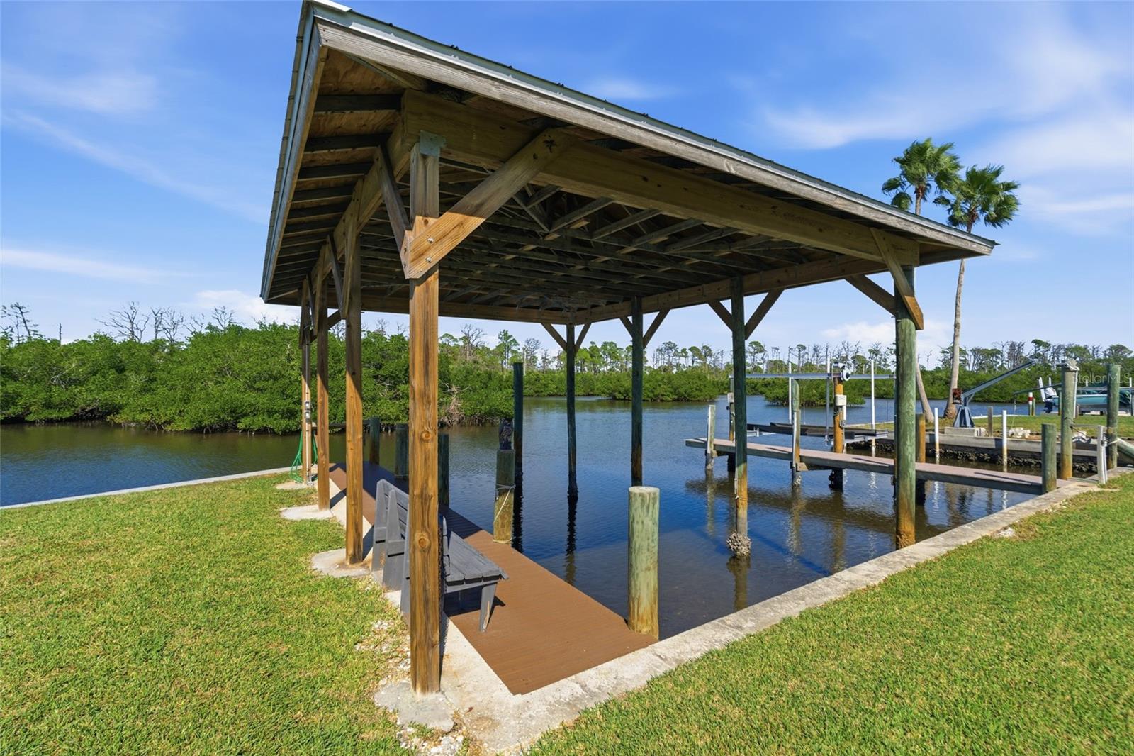 Image 38 of 48 For 2050 Oyster Creek Drive