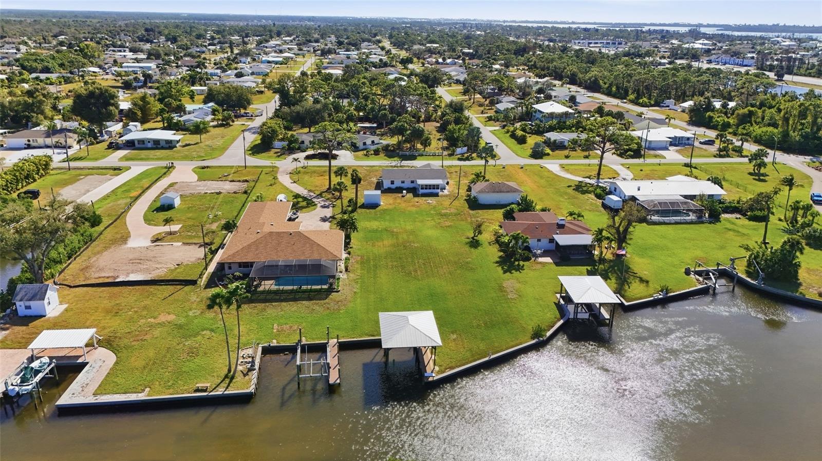 Image 42 of 48 For 2050 Oyster Creek Drive