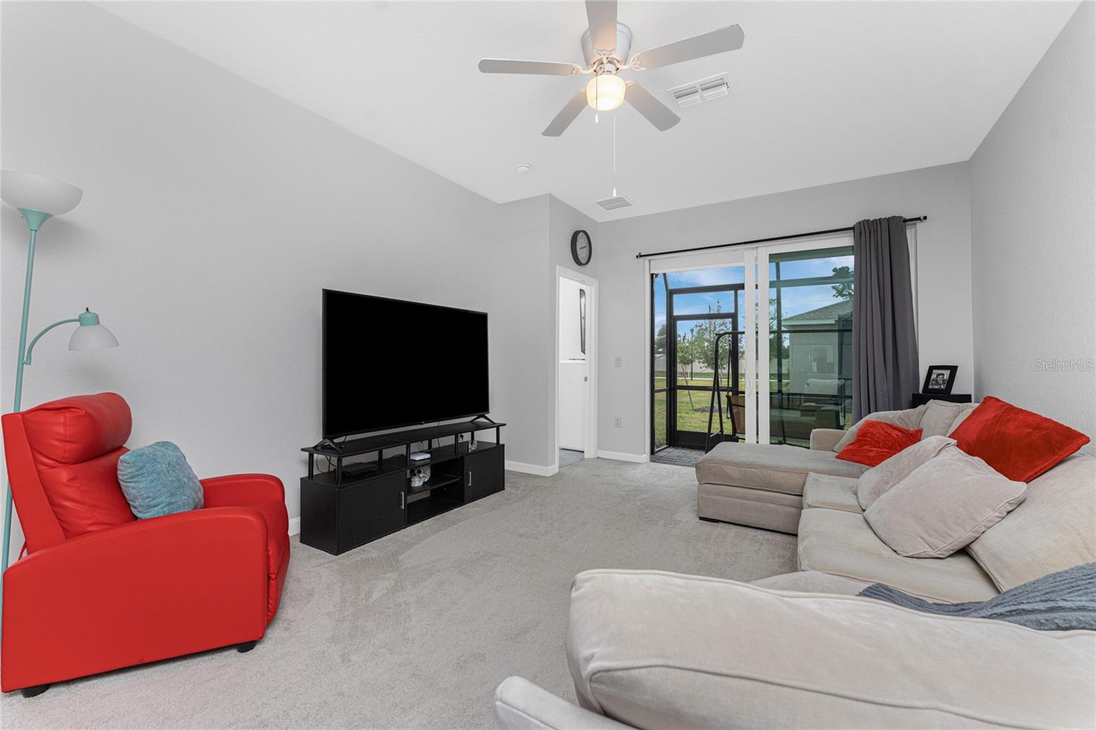 Image 6 of 40 For 8788 Saint Kitts Circle