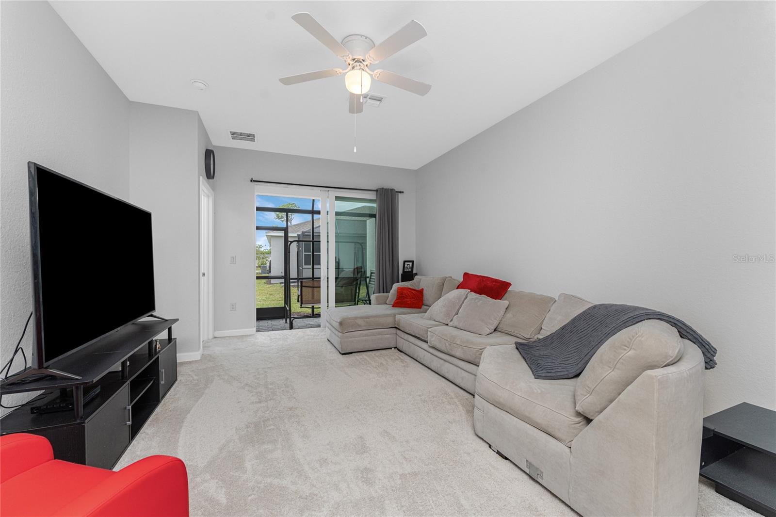 Image 7 of 40 For 8788 Saint Kitts Circle