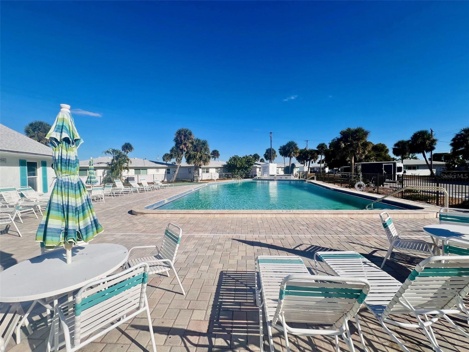 Image 20 of 27 For 1977 Beach Road 21