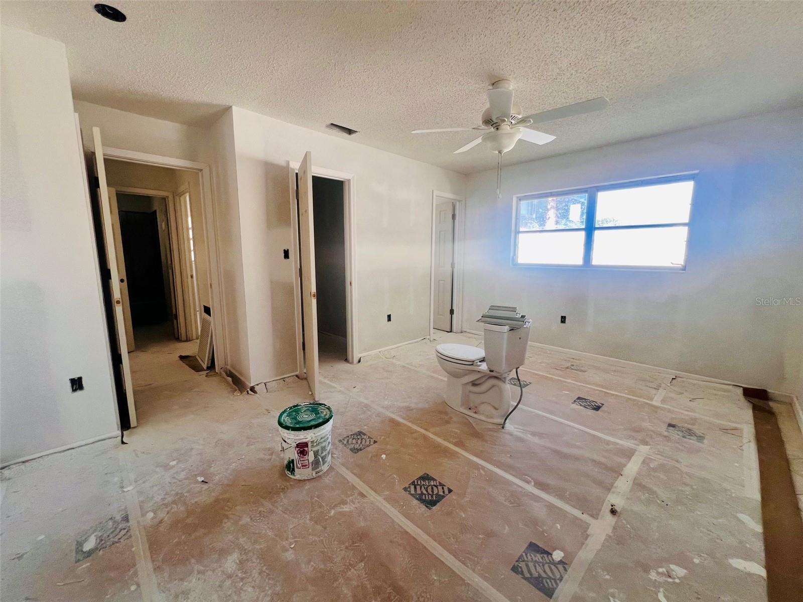 Image 8 of 27 For 1977 Beach Road 21