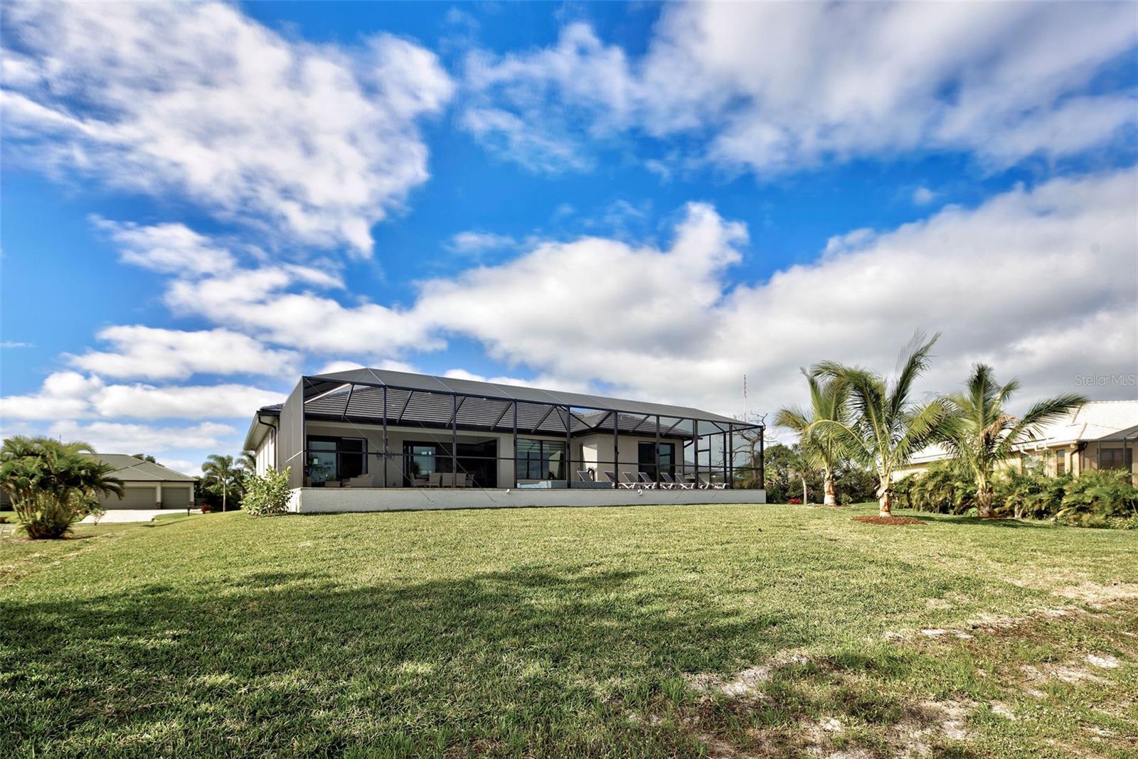 Image 38 of 55 For 19 Windward Road