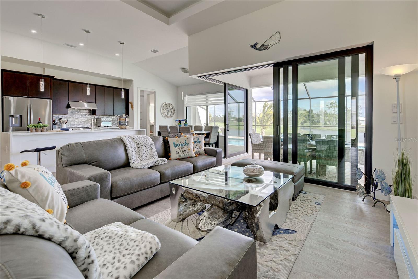 Image 4 of 55 For 19 Windward Road