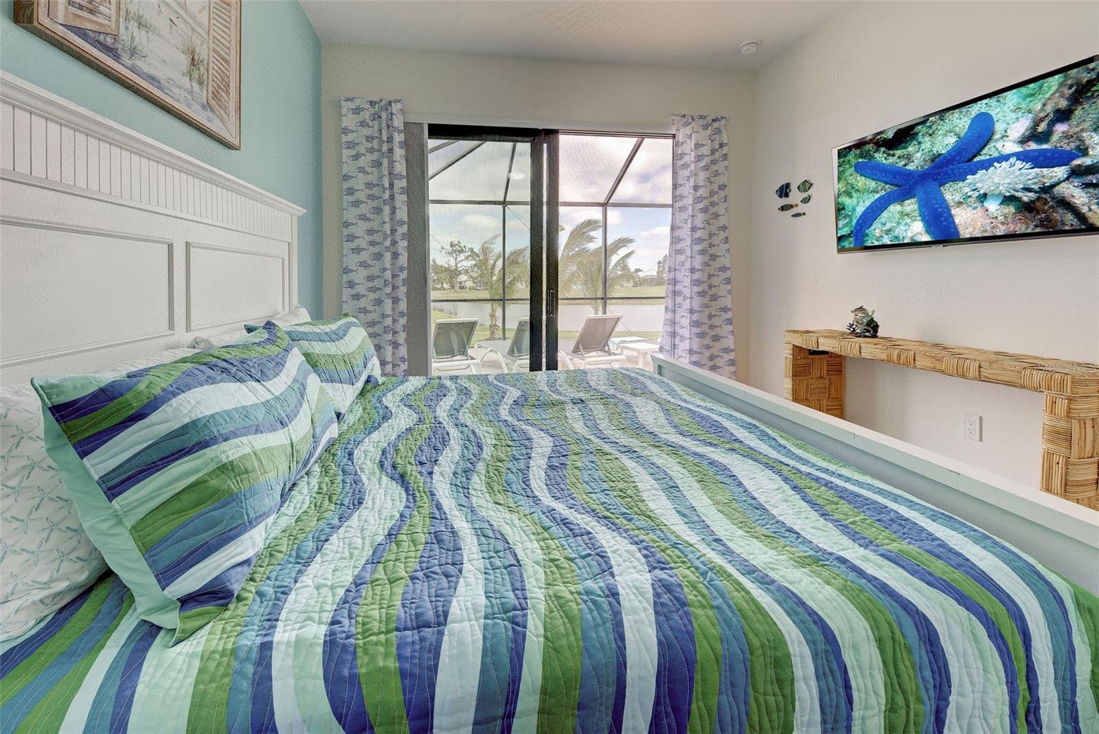 Image 47 of 55 For 19 Windward Road