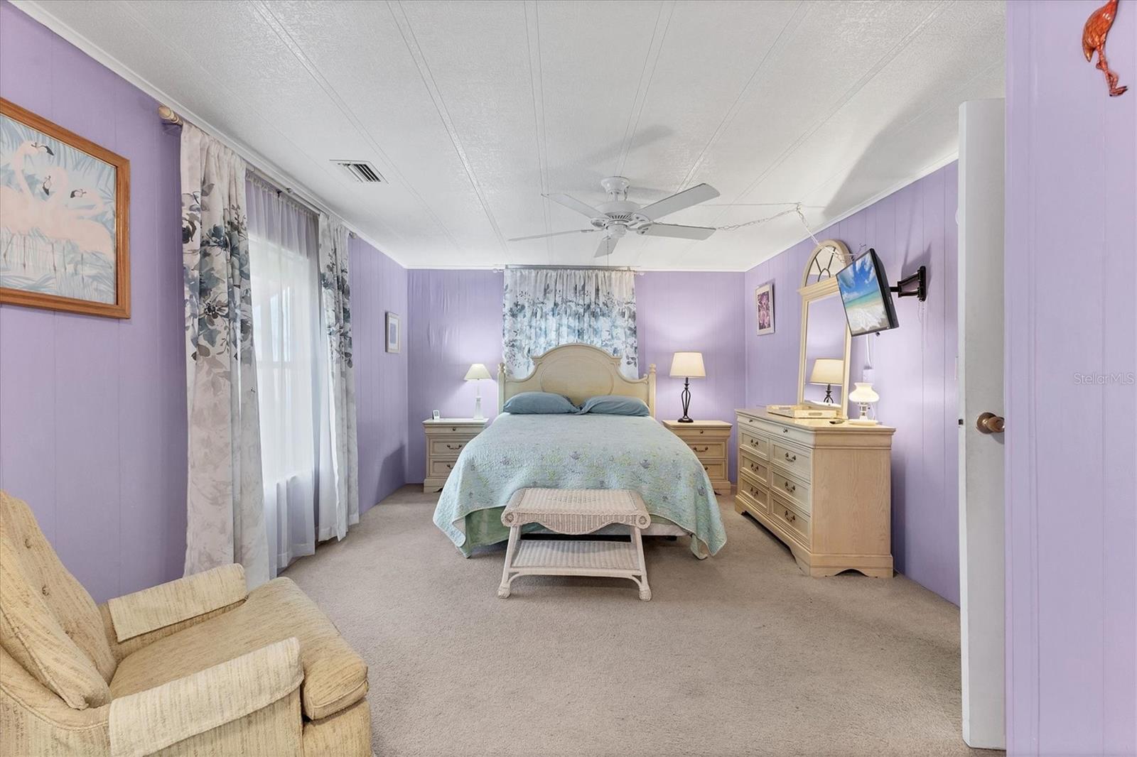 Image 14 of 35 For 24 Easter Island Circle