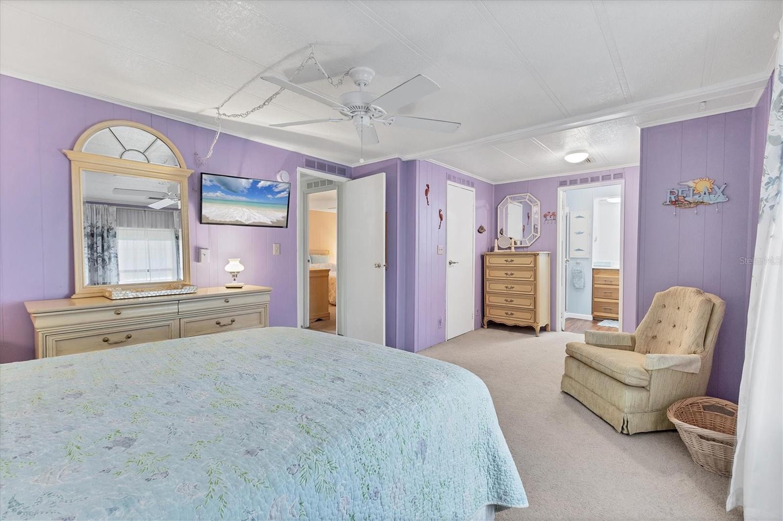 Image 15 of 35 For 24 Easter Island Circle