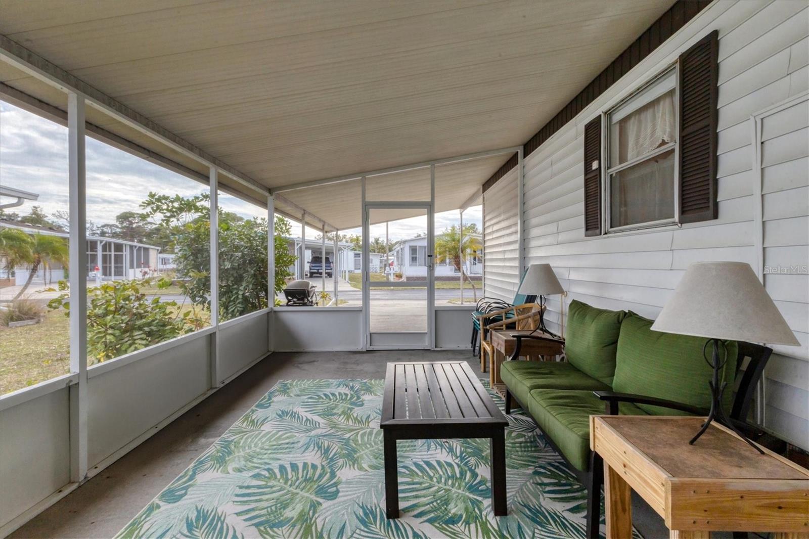 Image 23 of 35 For 24 Easter Island Circle