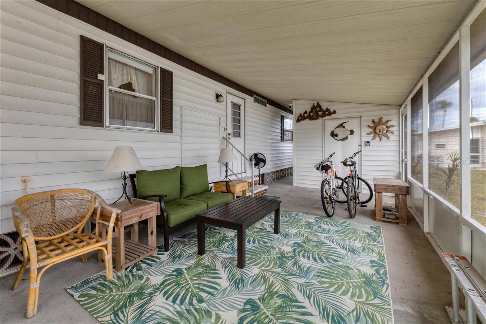 Image 24 of 35 For 24 Easter Island Circle