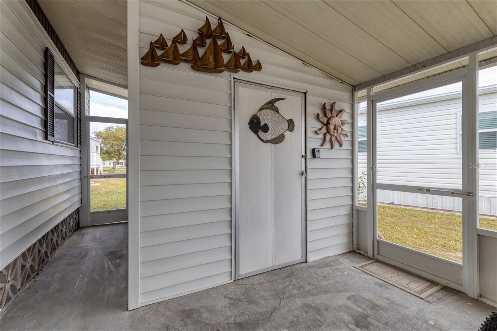 Image 26 of 35 For 24 Easter Island Circle