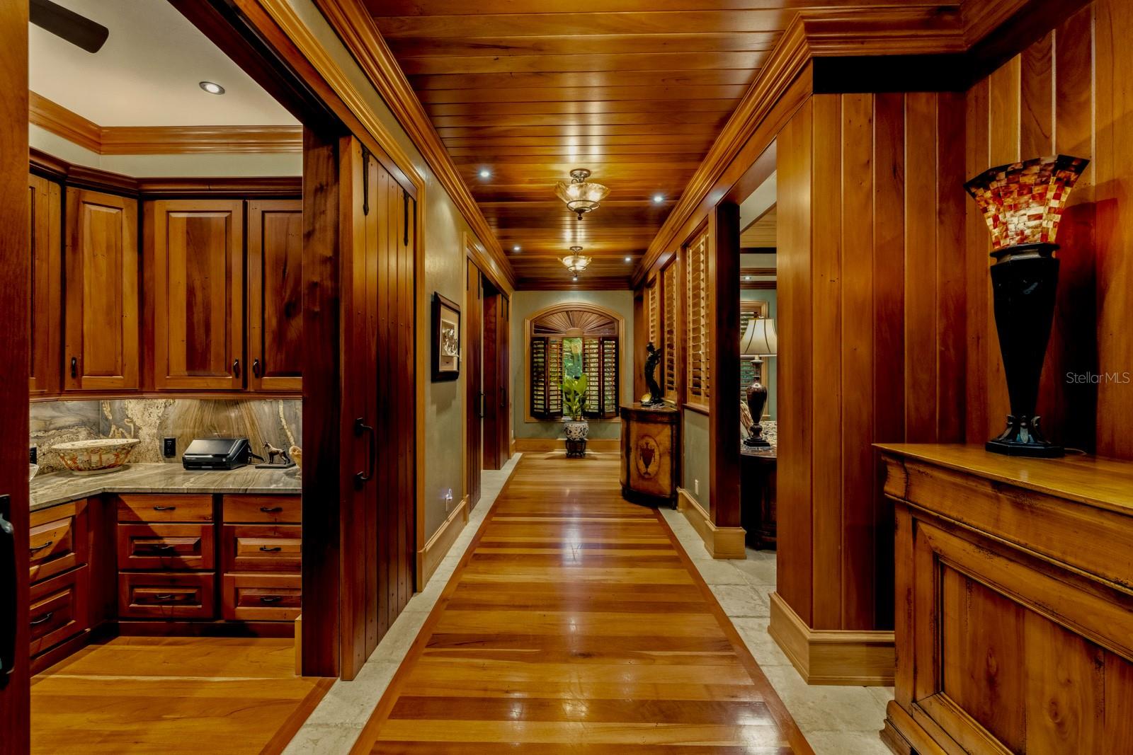 Image 34 of 57 For 1000 Railroad Avenue