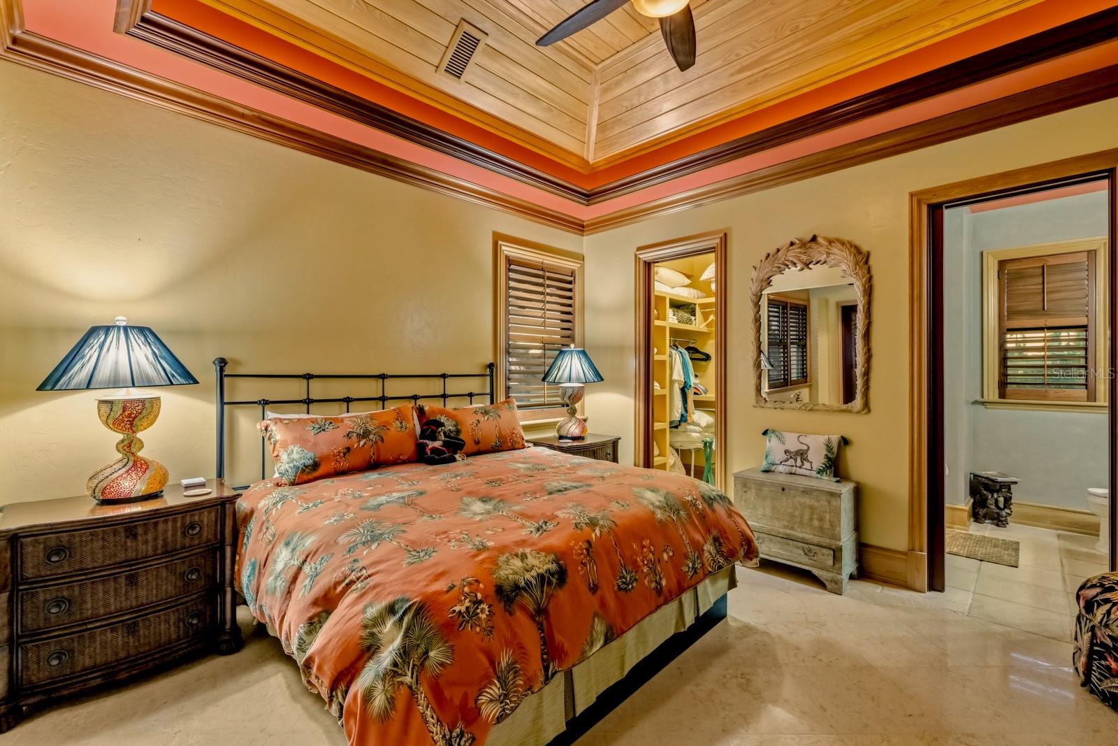 Image 43 of 57 For 1000 Railroad Avenue