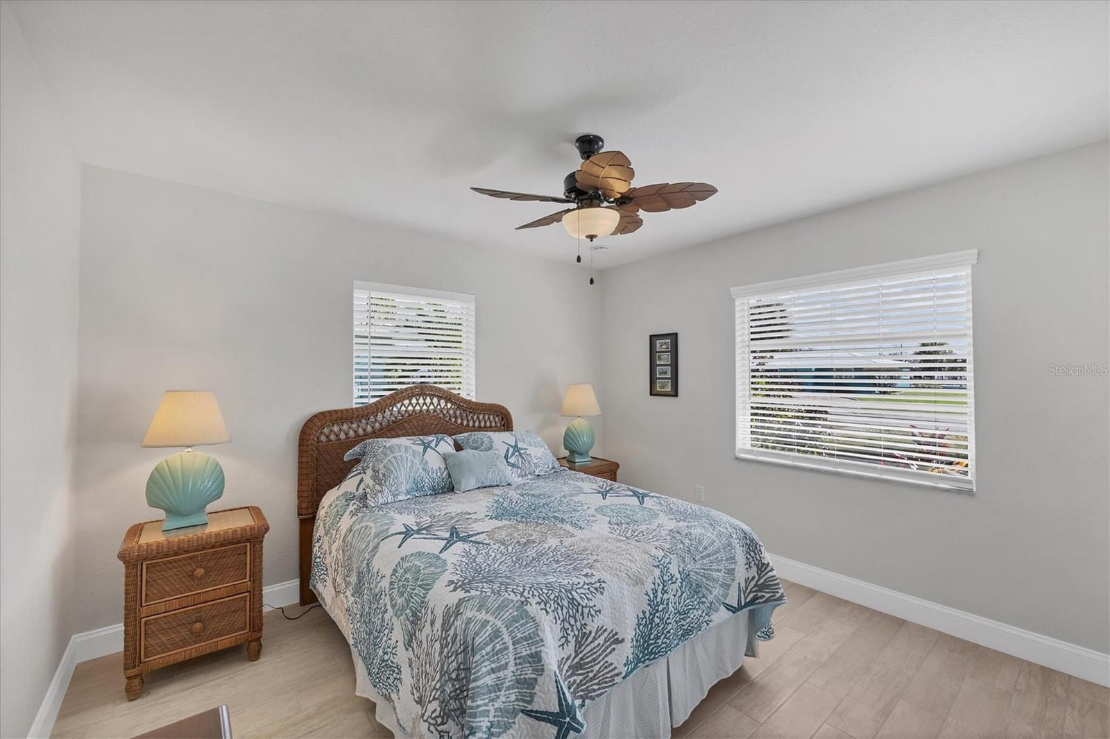 Image 17 of 43 For 1920 Illinois Avenue