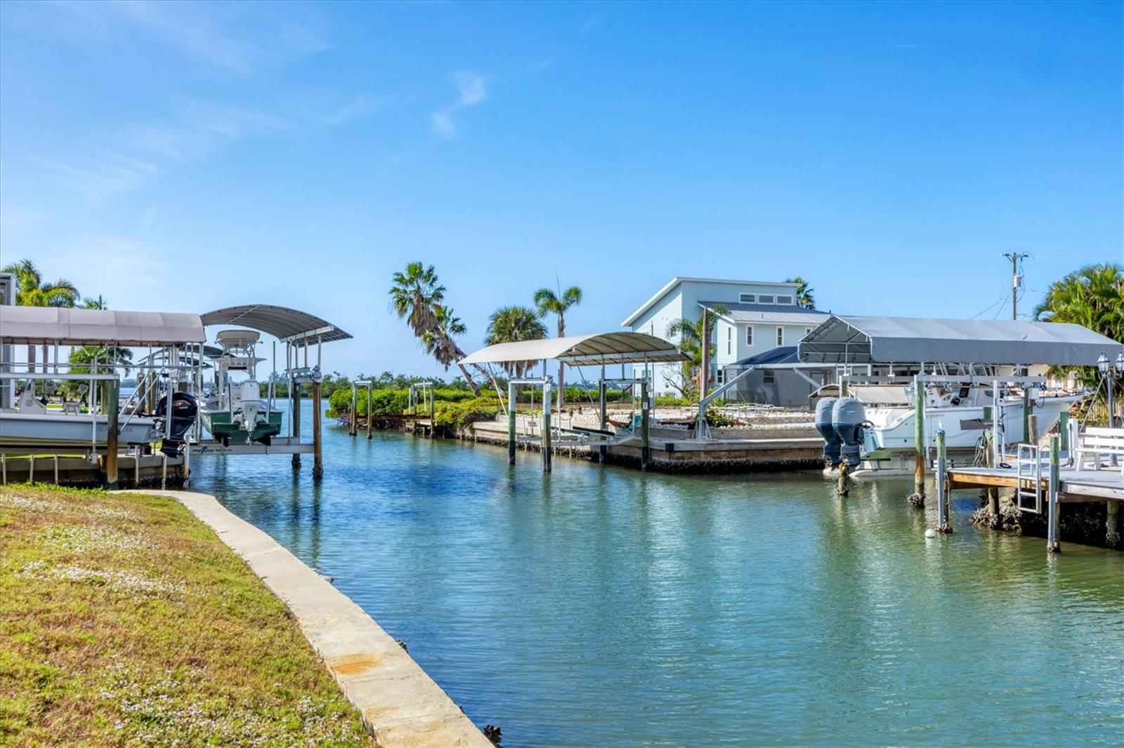 Image 28 of 43 For 1920 Illinois Avenue