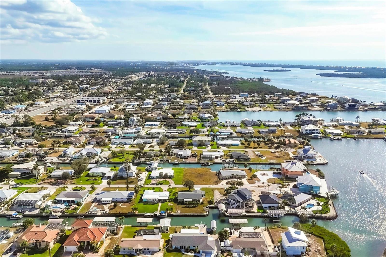 Image 39 of 43 For 1920 Illinois Avenue