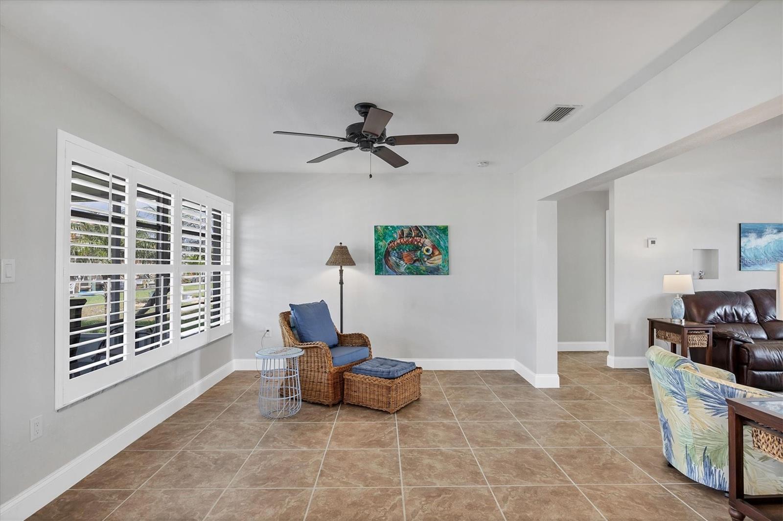 Image 9 of 43 For 1920 Illinois Avenue