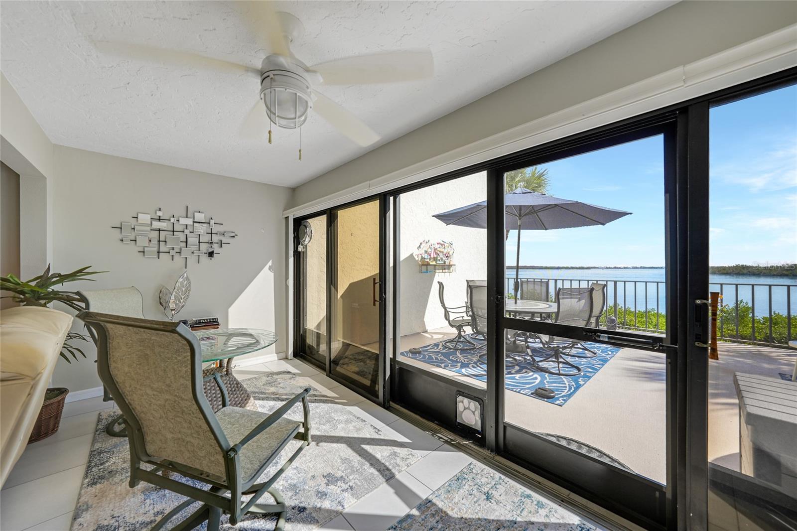 Image 27 of 53 For 1701 Beach Road 202