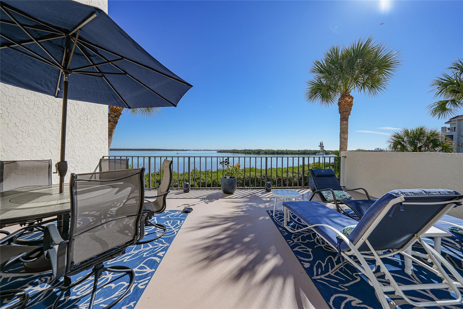 Image 30 of 53 For 1701 Beach Road 202