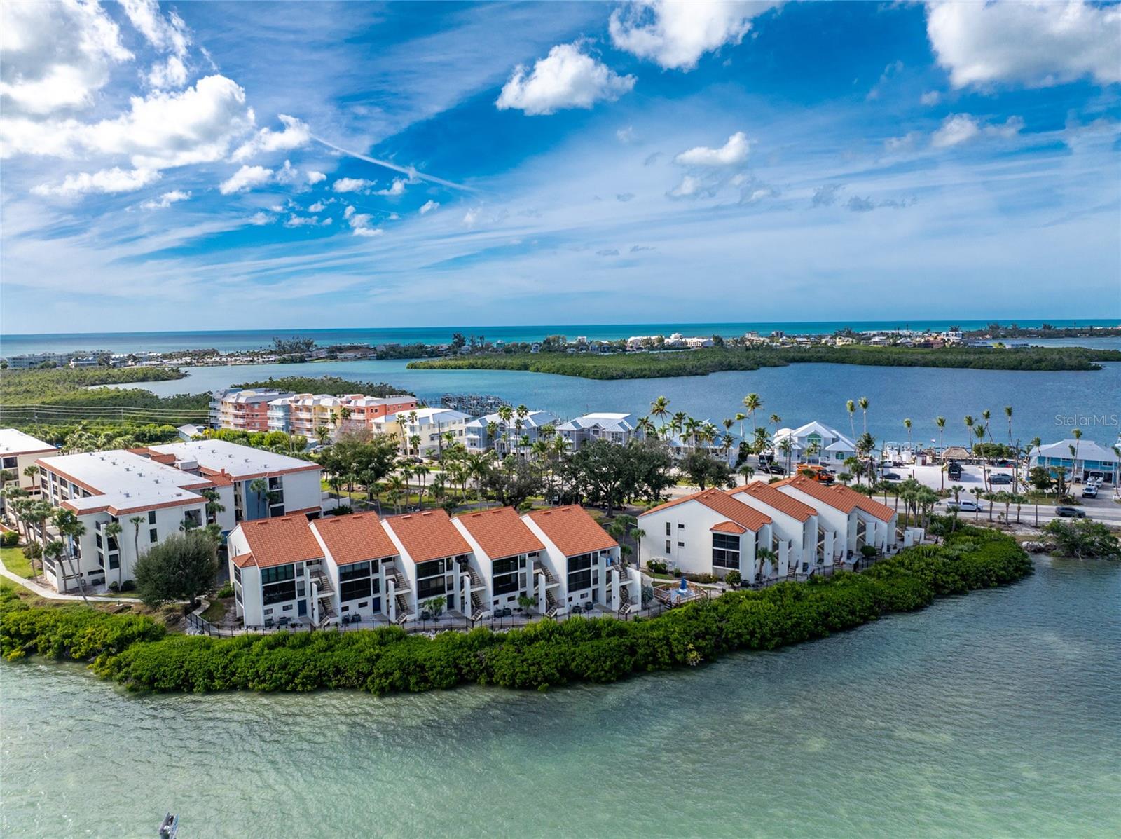 Image 56 of 63 For 1401 Beach Road 303