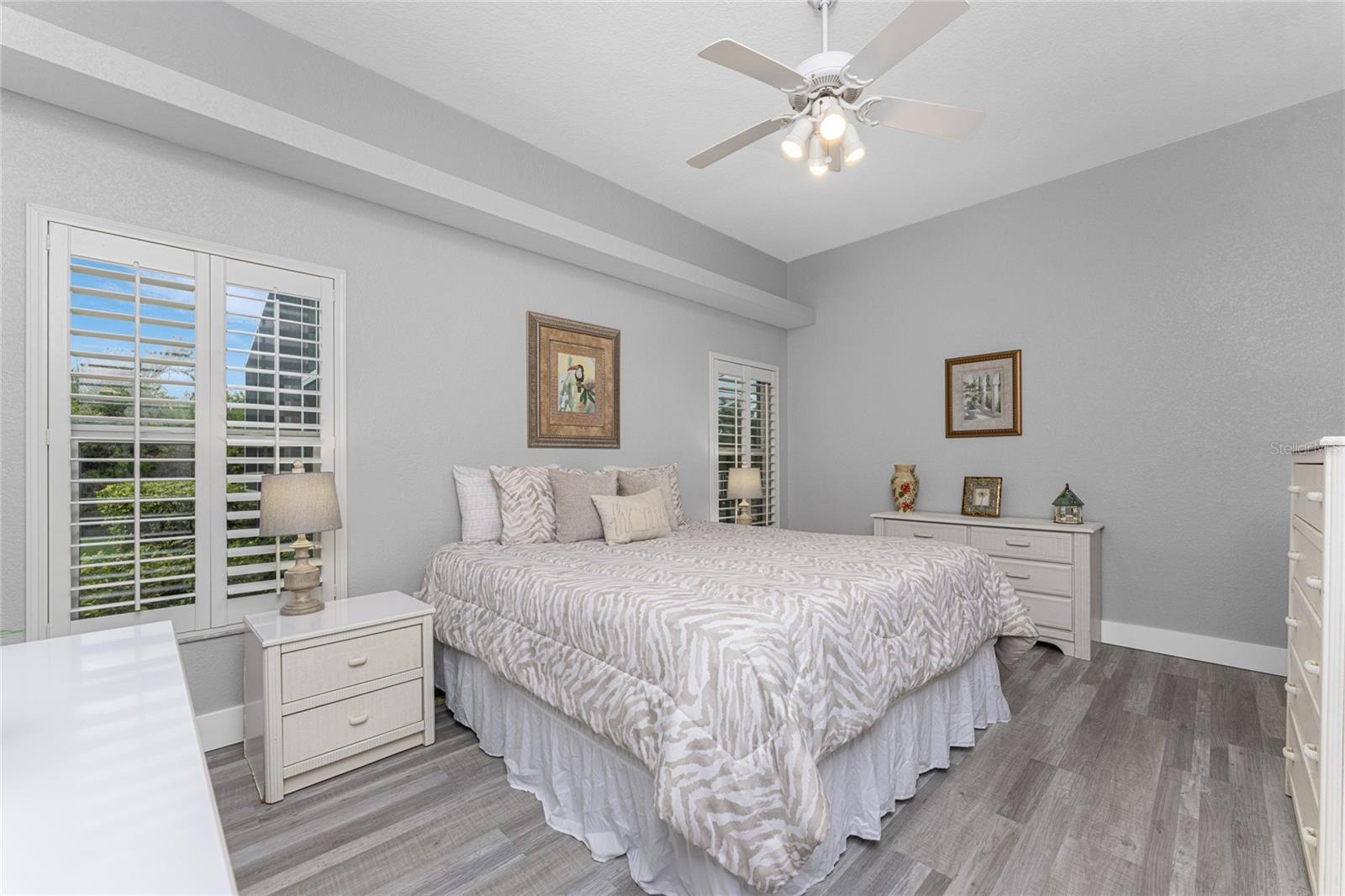 Image 27 of 69 For 8358 Pondview Lane