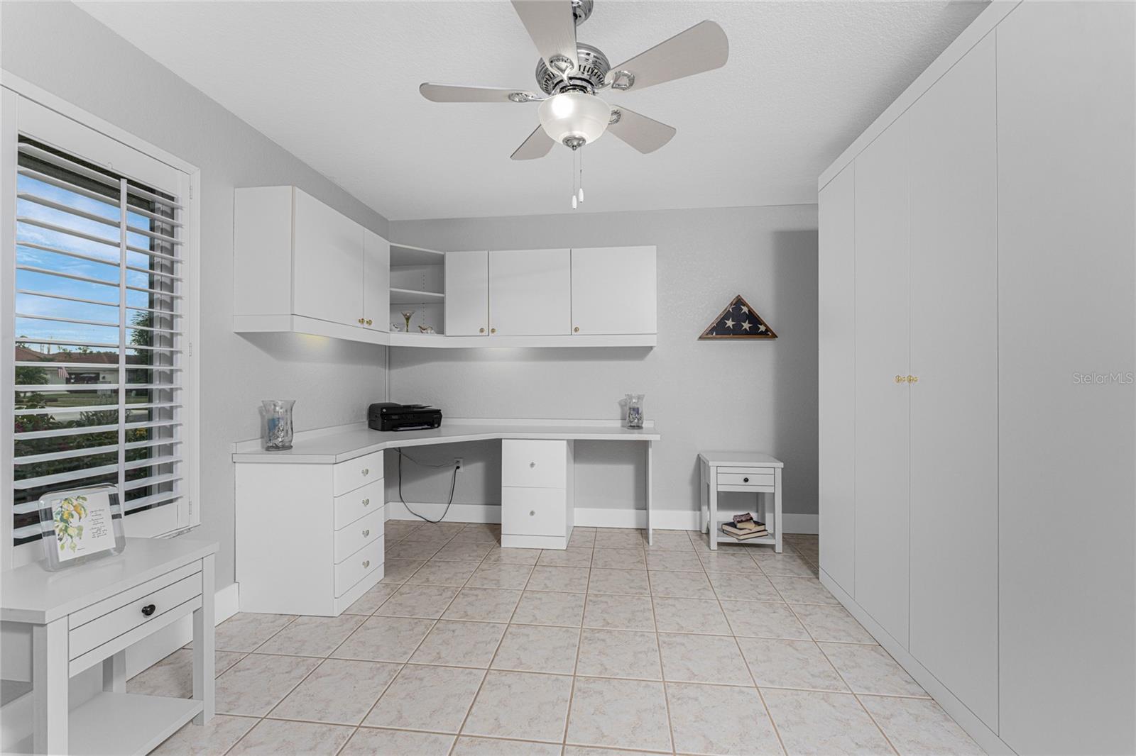 Image 33 of 69 For 8358 Pondview Lane