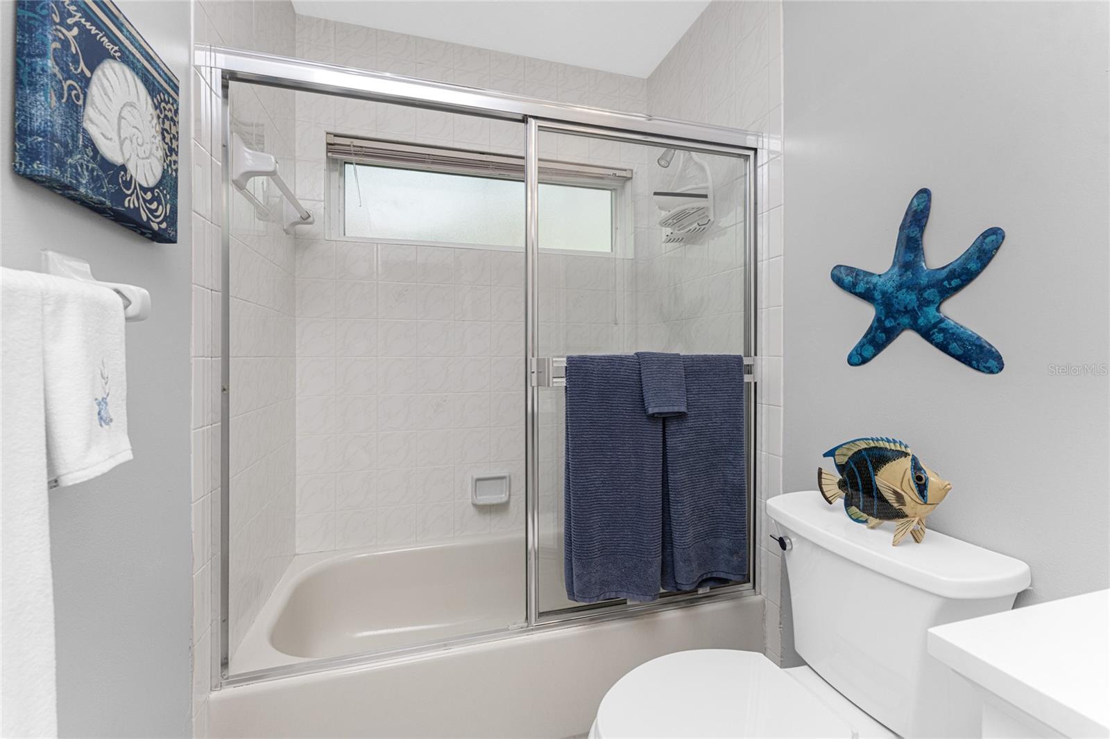 Image 36 of 69 For 8358 Pondview Lane