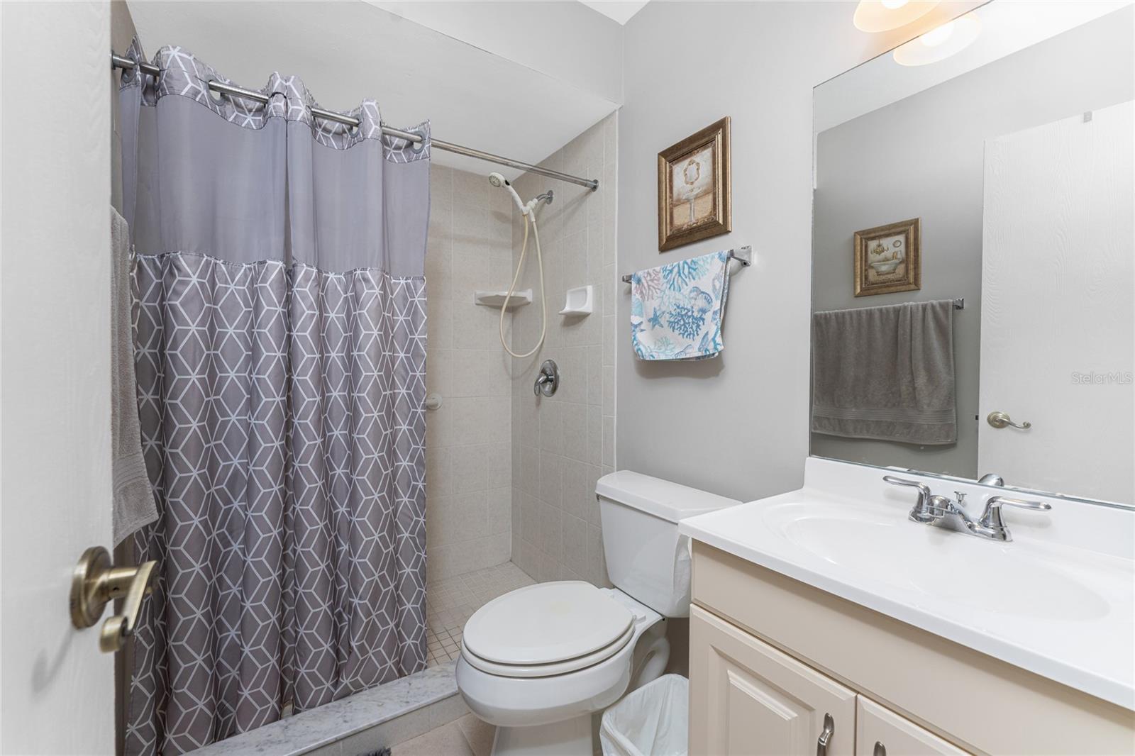 Image 26 of 44 For 25275 Rampart Boulevard 208