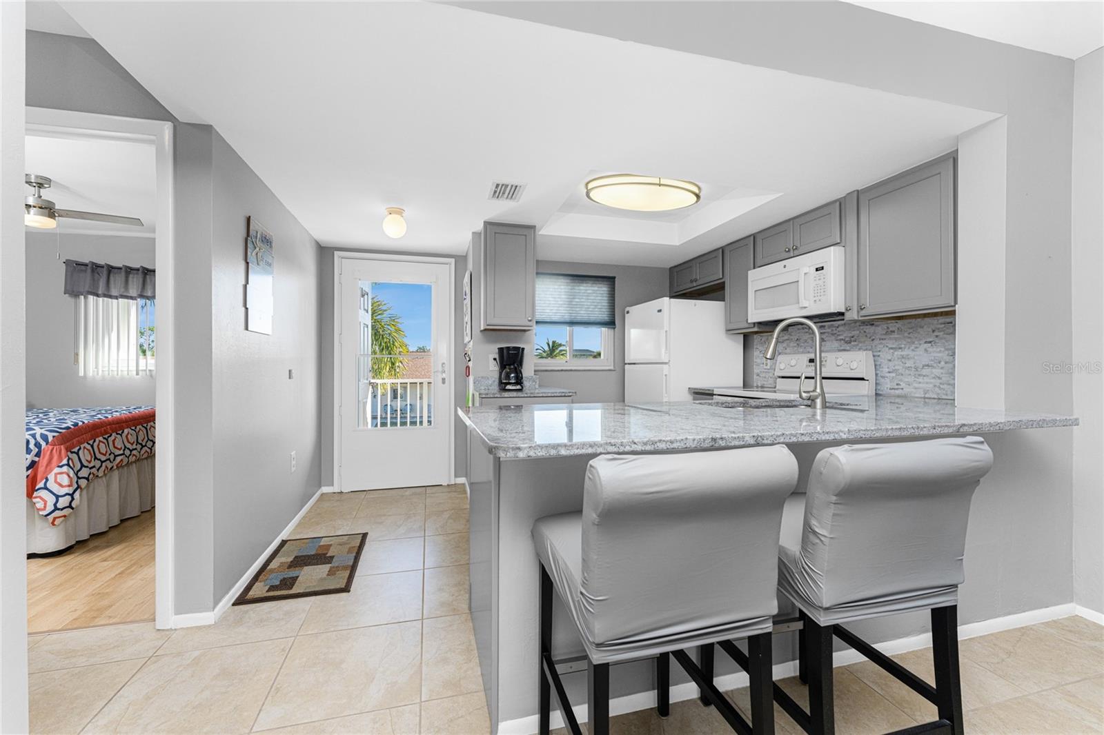 Image 6 of 44 For 25275 Rampart Boulevard 208