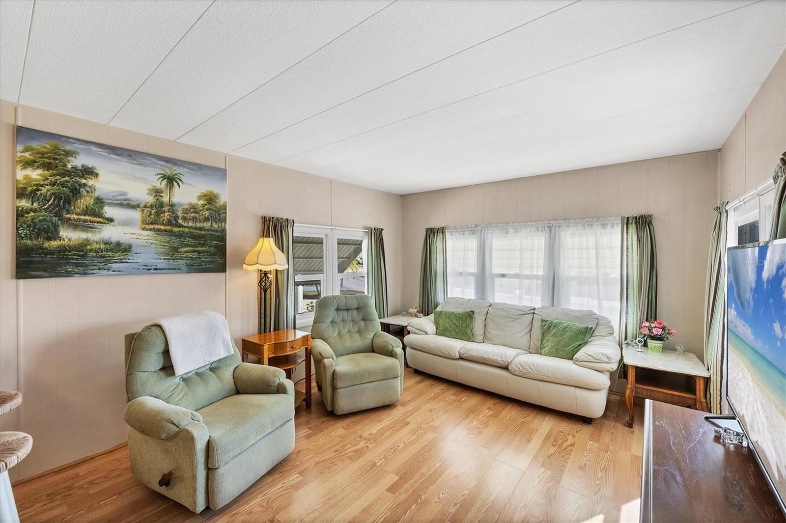 Image 10 of 43 For 5488 Holiday Park Blvd