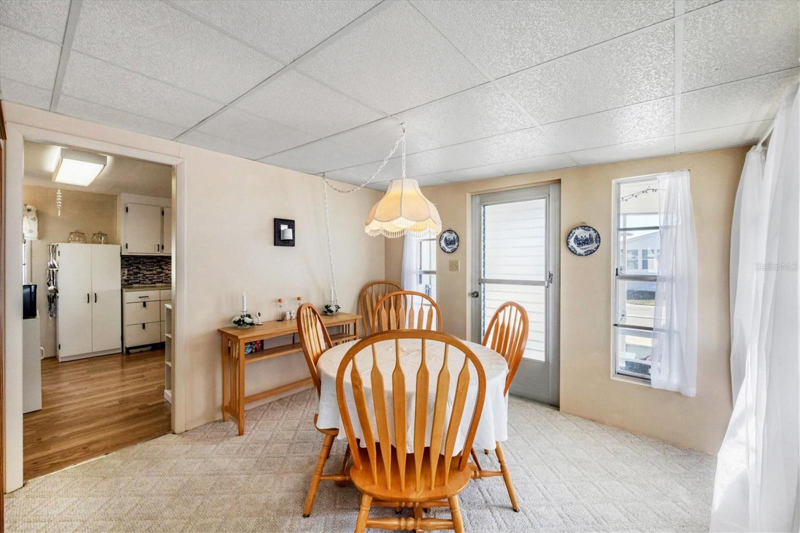 Image 15 of 43 For 5488 Holiday Park Blvd