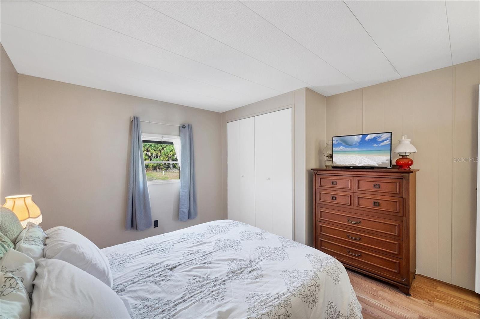 Image 21 of 43 For 5488 Holiday Park Blvd