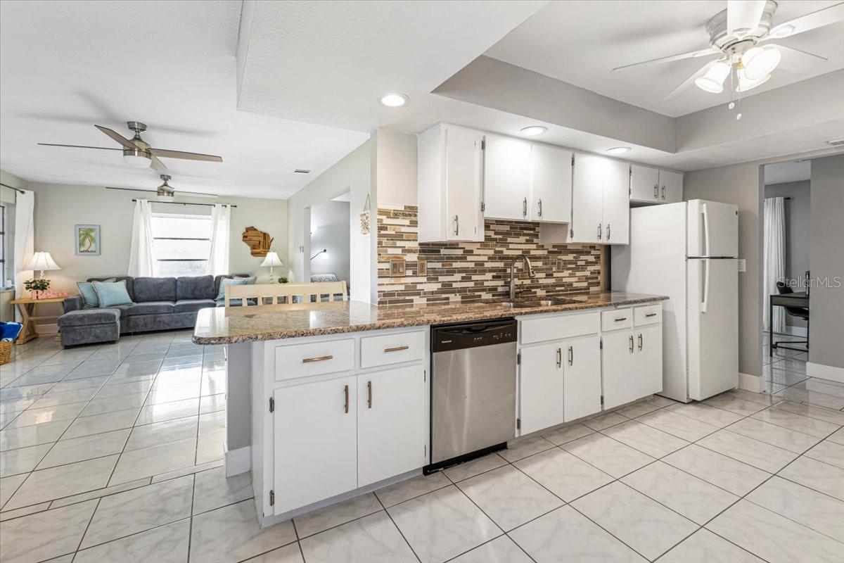 Image 15 of 46 For 2061 Illinois Avenue