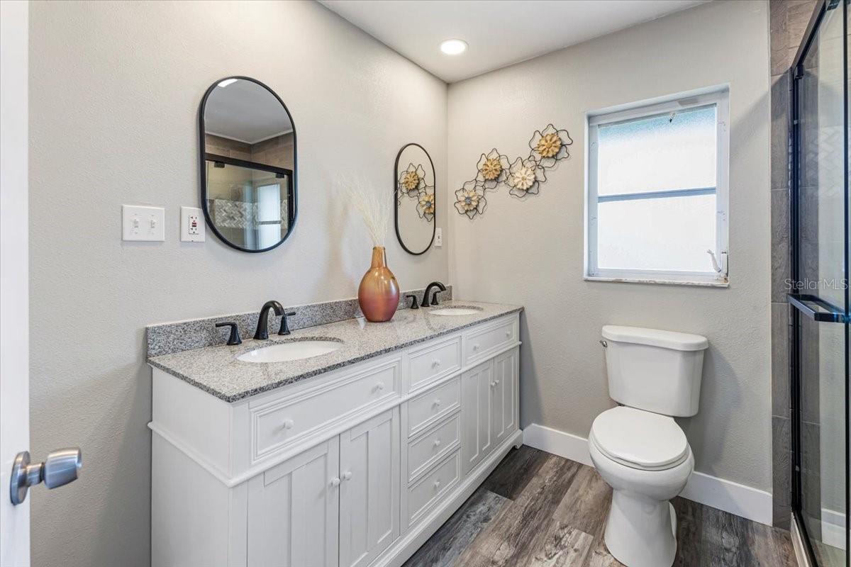 Image 20 of 46 For 2061 Illinois Avenue