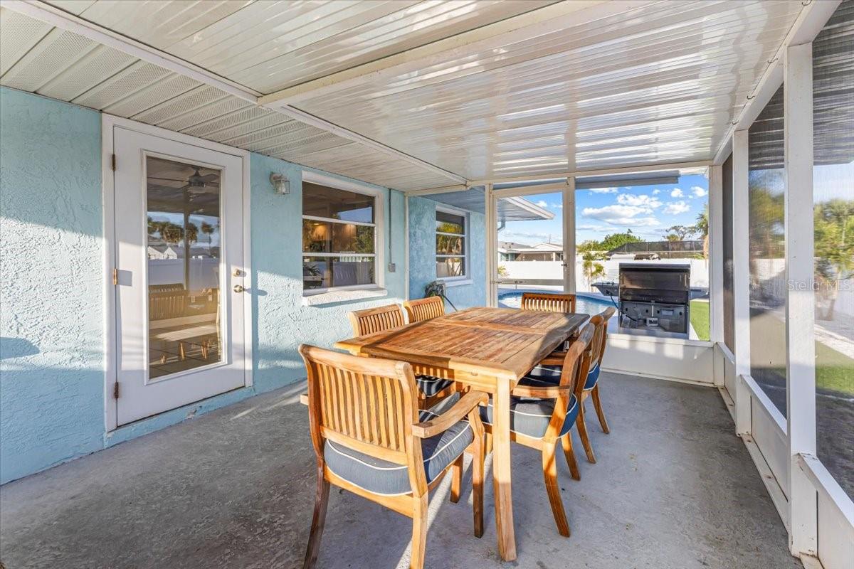 Image 29 of 46 For 2061 Illinois Avenue