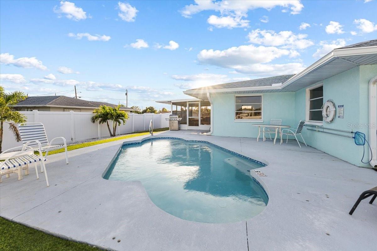 Image 32 of 46 For 2061 Illinois Avenue