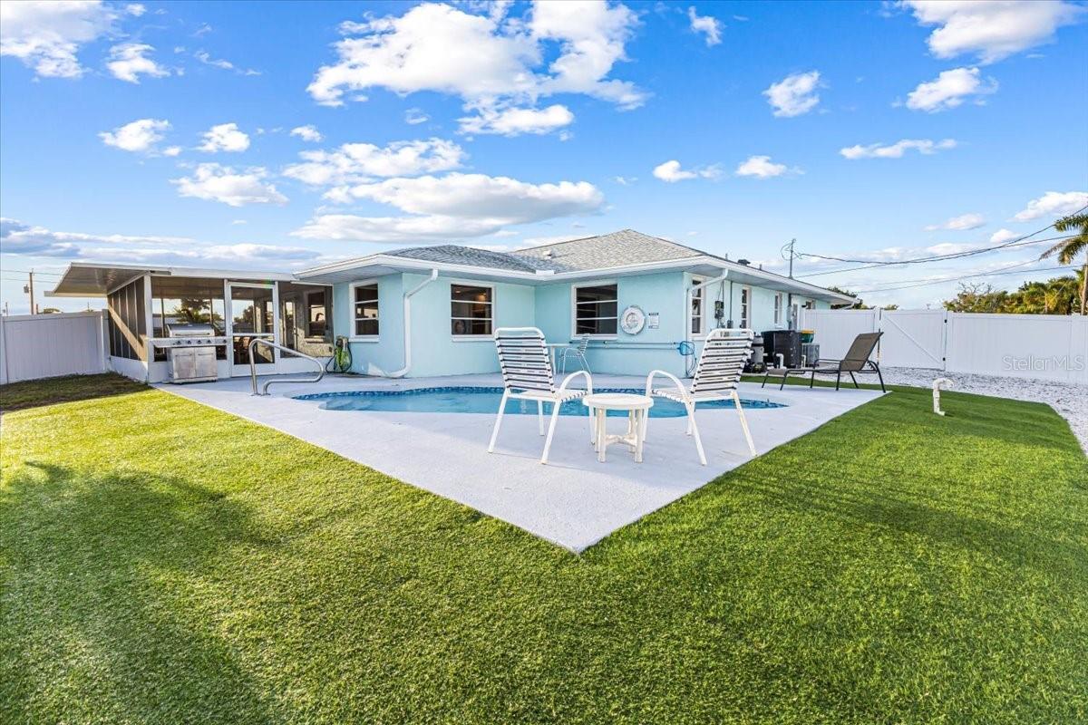 Image 33 of 46 For 2061 Illinois Avenue