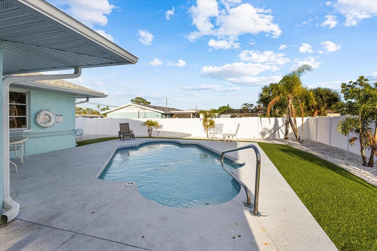 Image 34 of 46 For 2061 Illinois Avenue