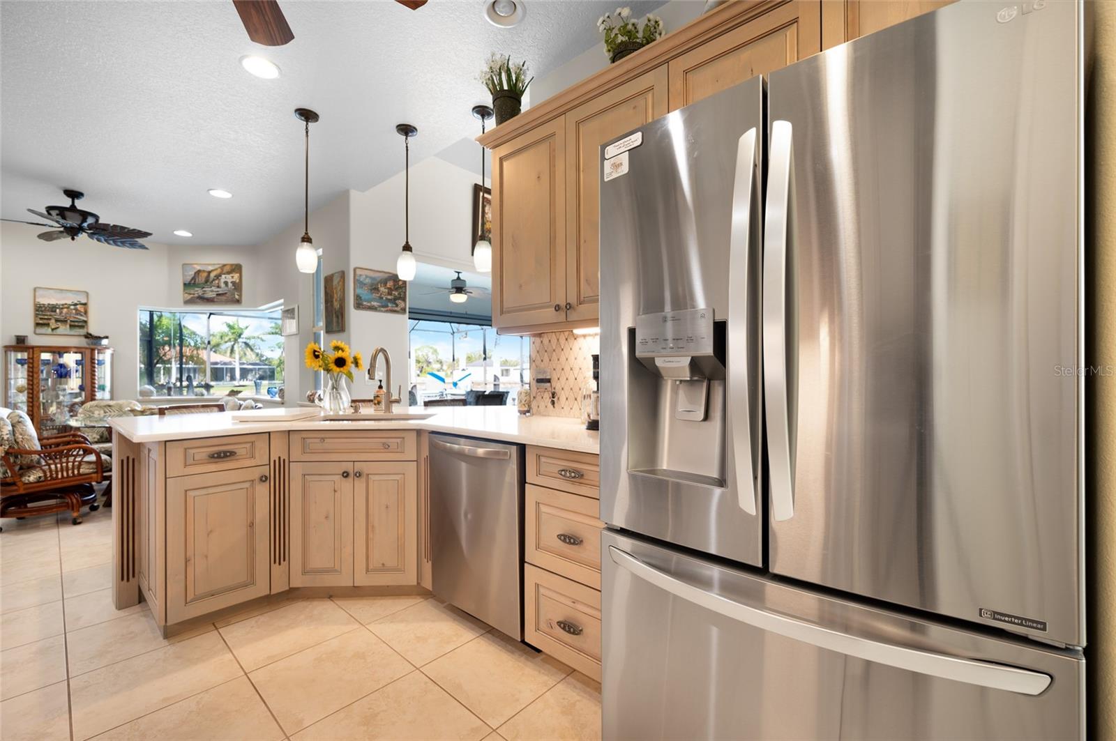 Image 13 of 84 For 208 Antilla Drive