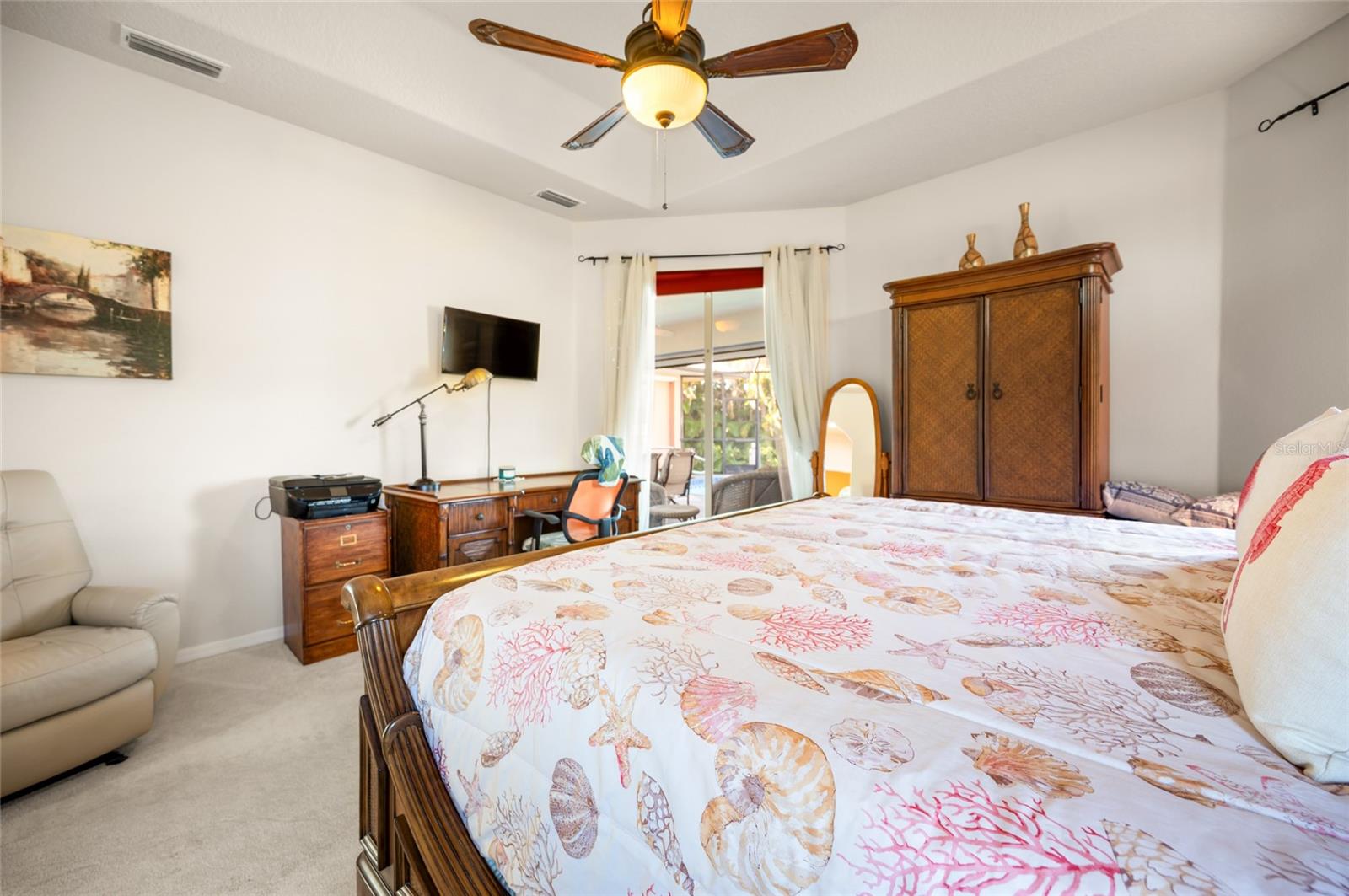 Image 22 of 84 For 208 Antilla Drive