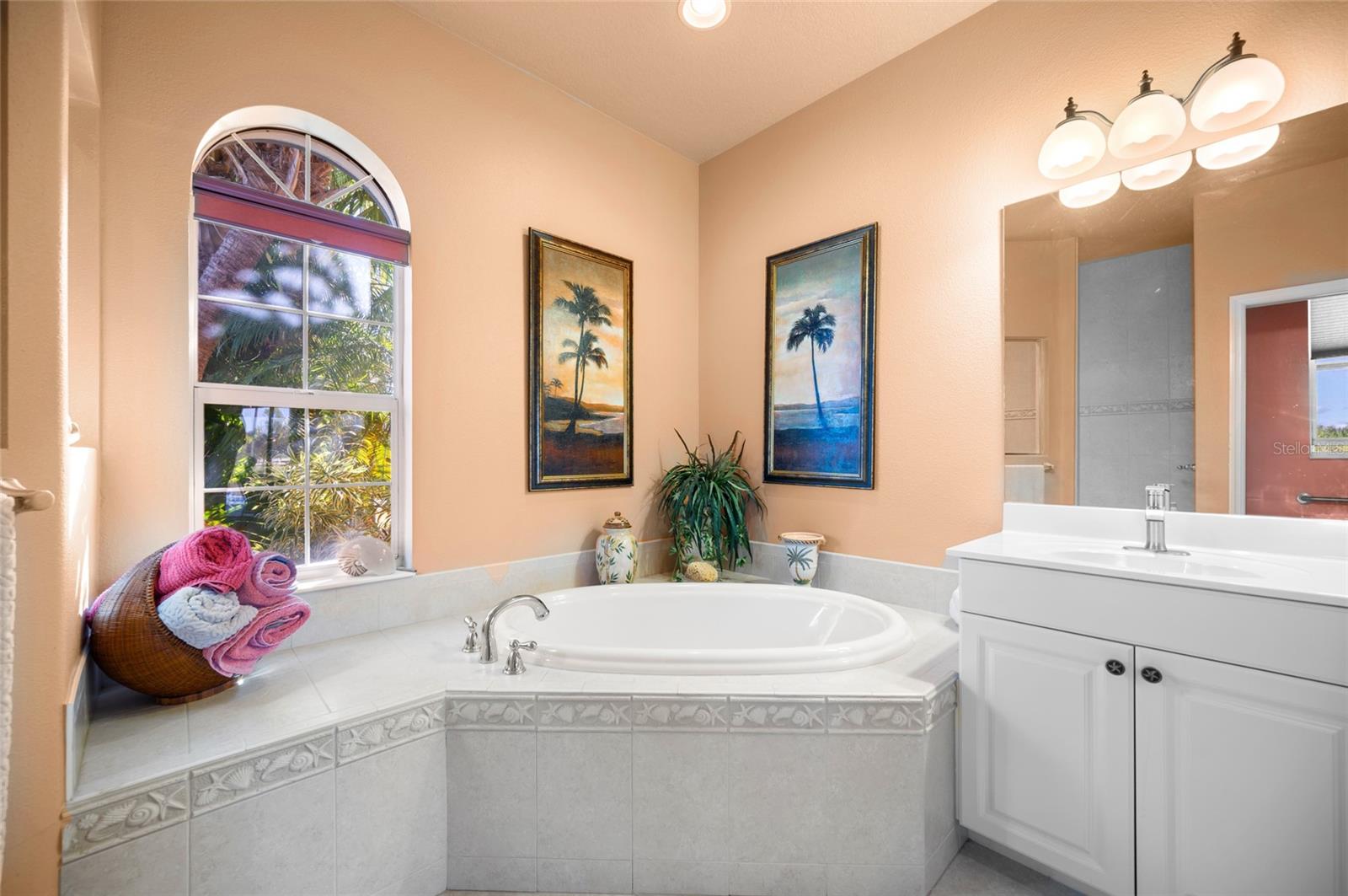 Image 26 of 84 For 208 Antilla Drive