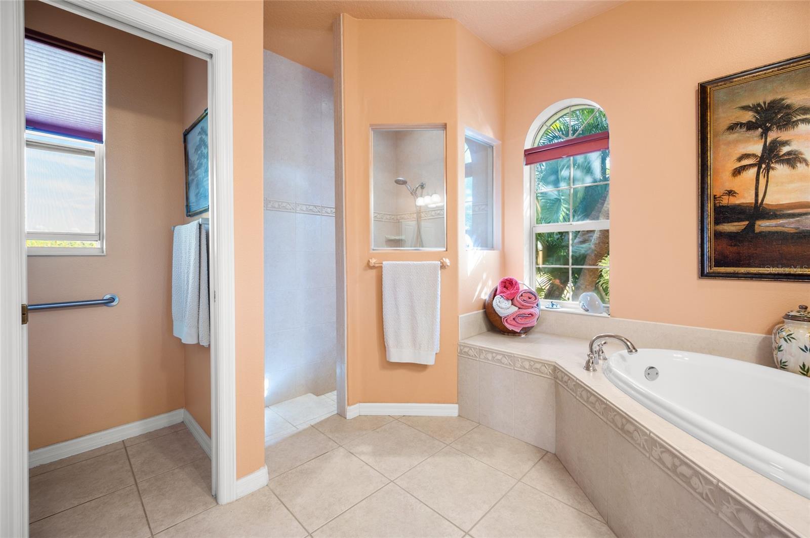 Image 27 of 84 For 208 Antilla Drive