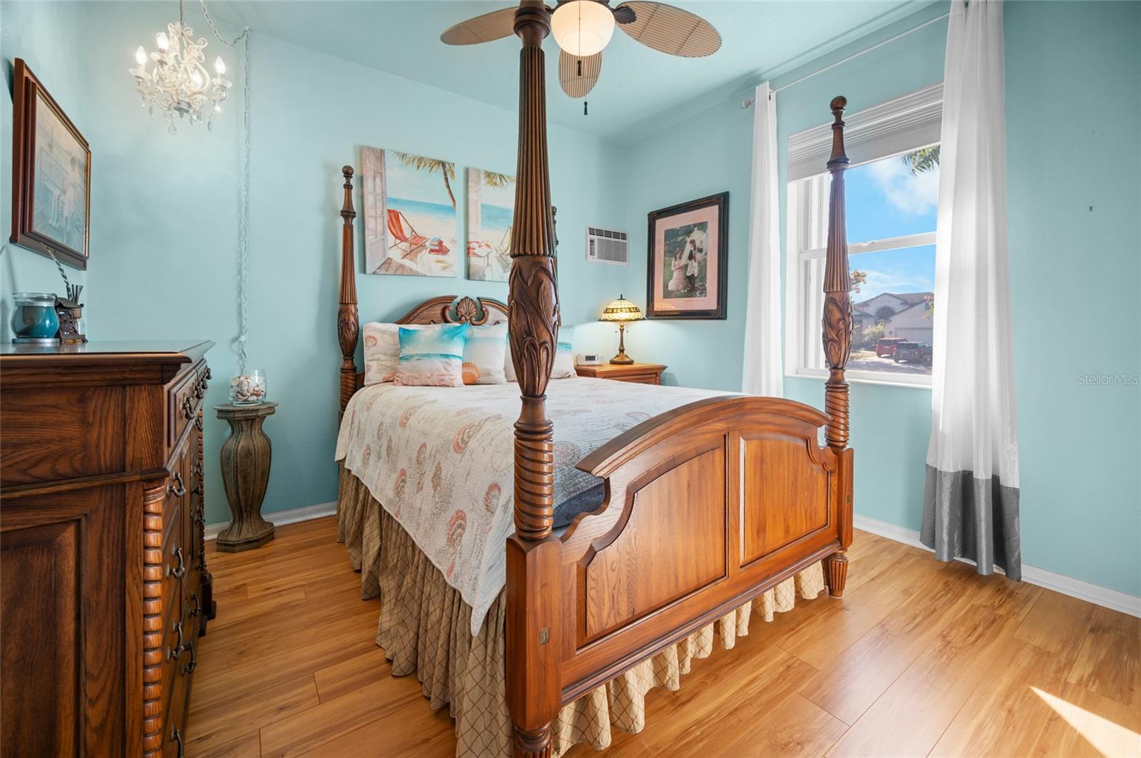 Image 28 of 84 For 208 Antilla Drive