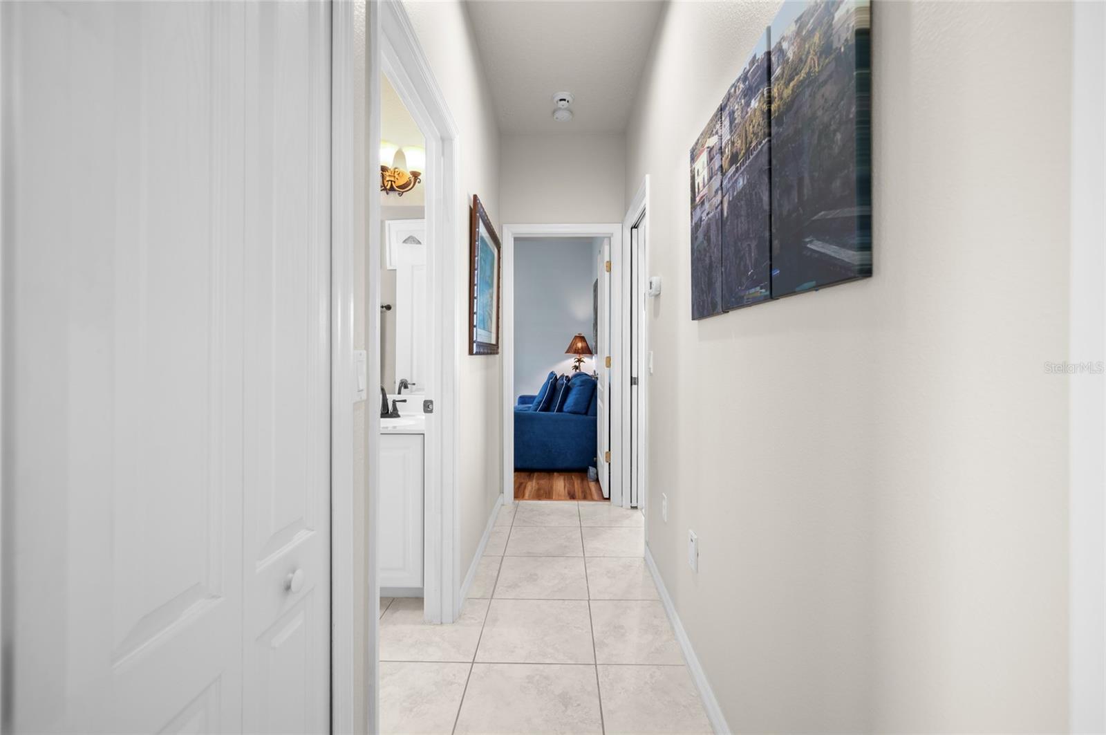 Image 30 of 84 For 208 Antilla Drive