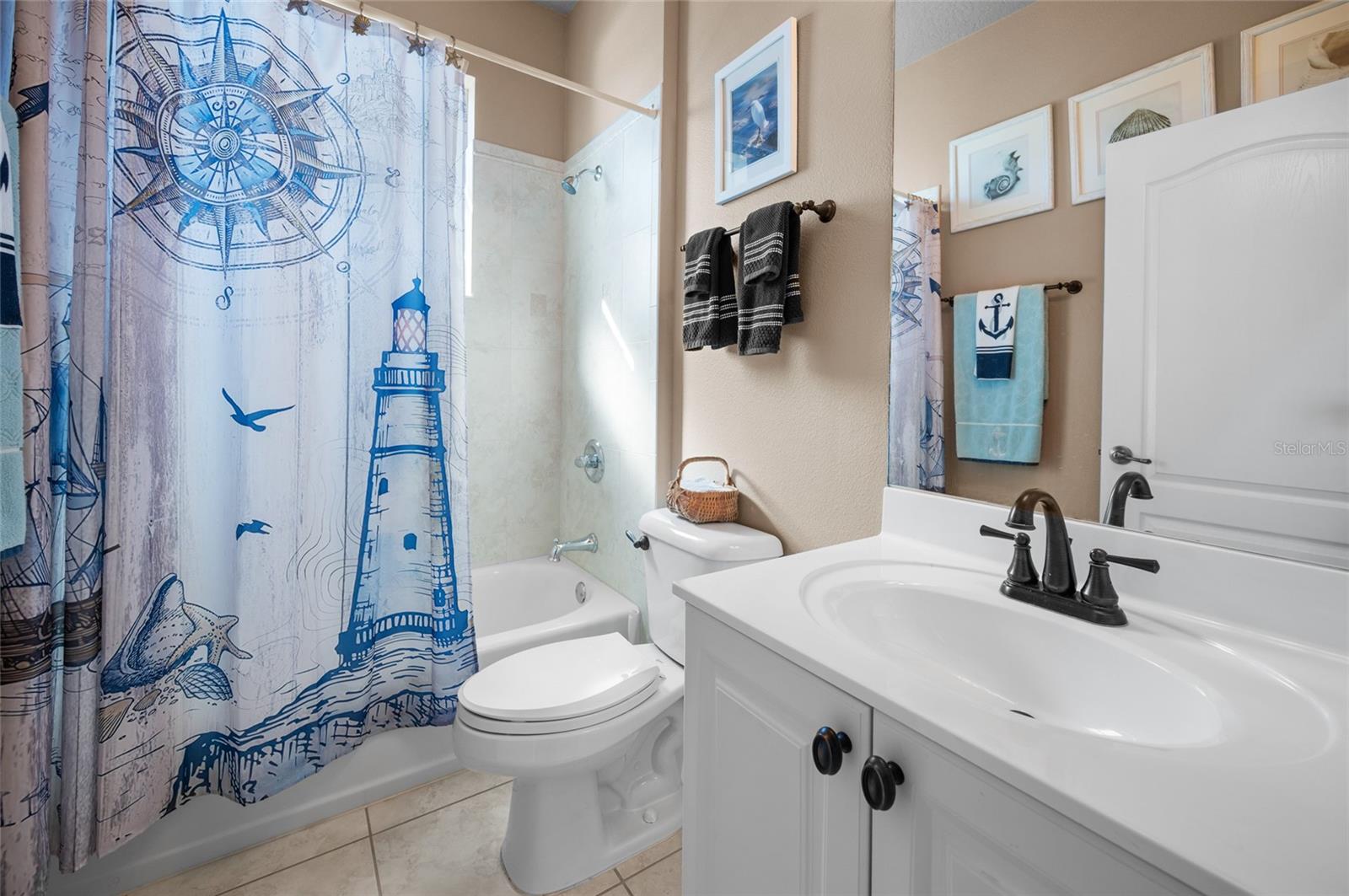 Image 31 of 84 For 208 Antilla Drive