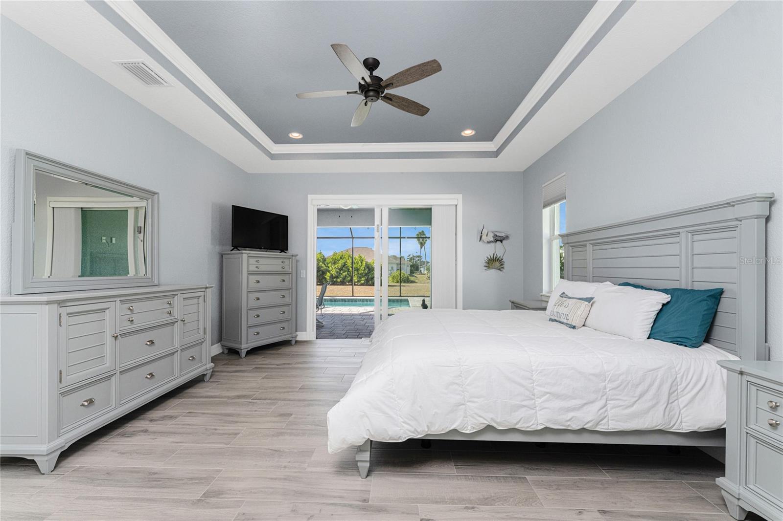 Image 23 of 63 For 197 Rotonda Boulevard N