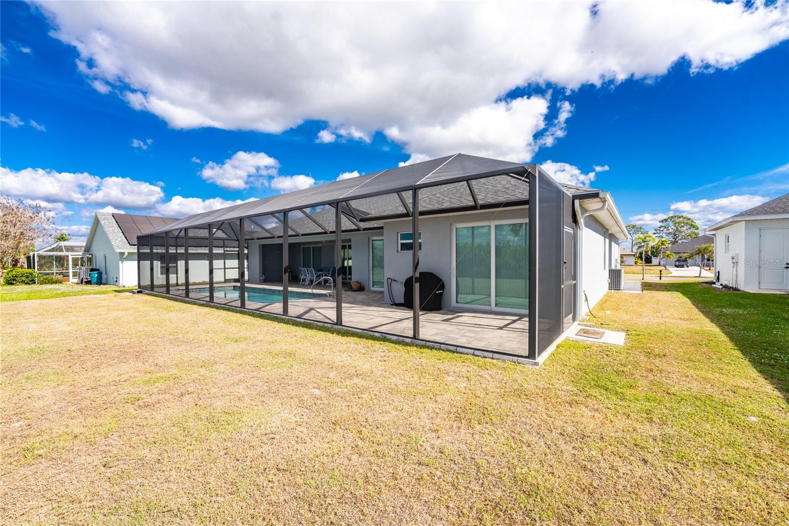 Image 48 of 63 For 197 Rotonda Boulevard N