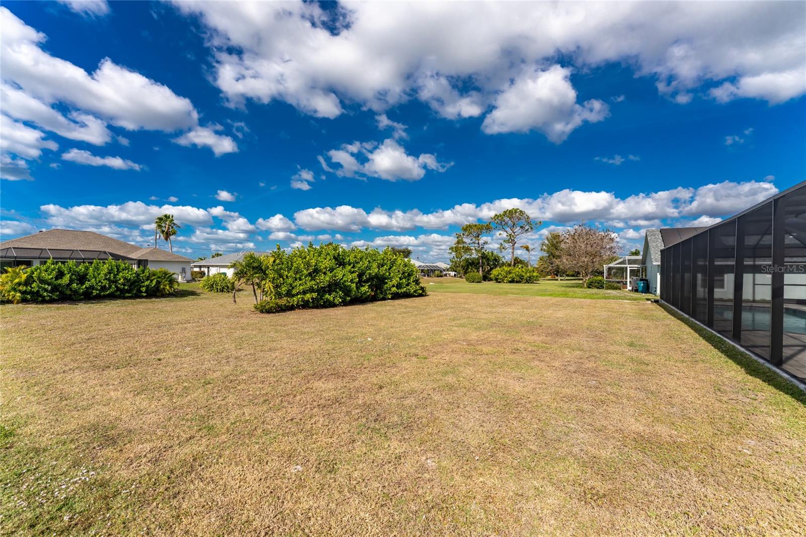 Image 49 of 63 For 197 Rotonda Boulevard N